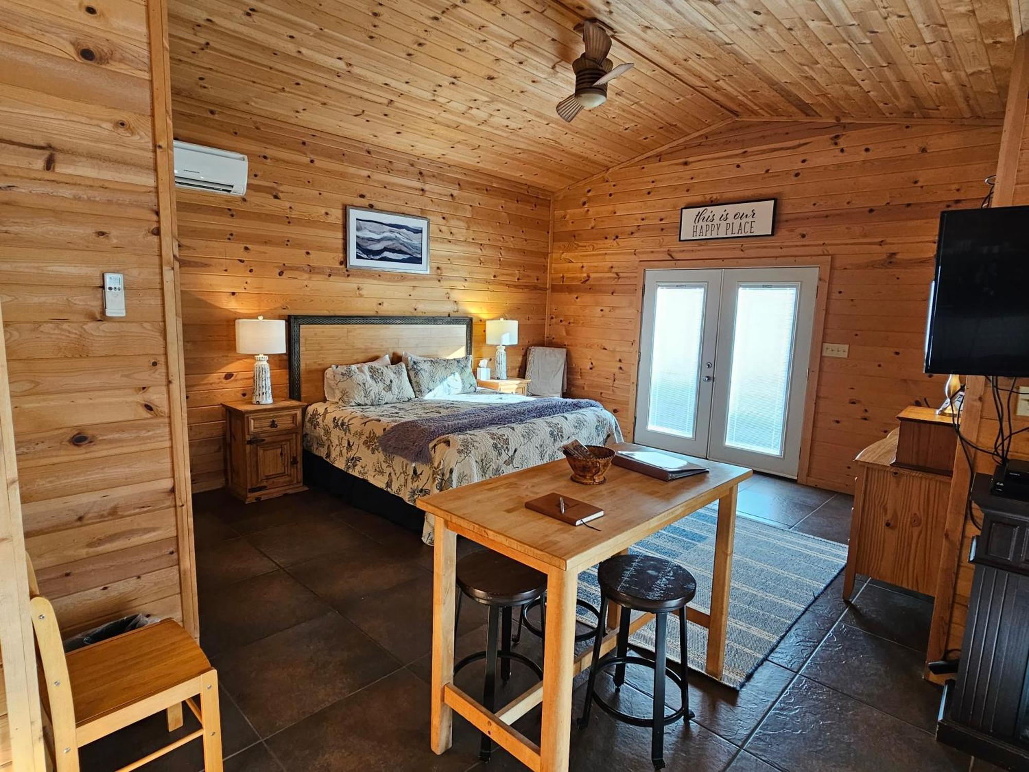 5 Min To Beaver Lake-King Bed-Fire Pit-Jetted Tub #3 Eureka Springs Exterior photo